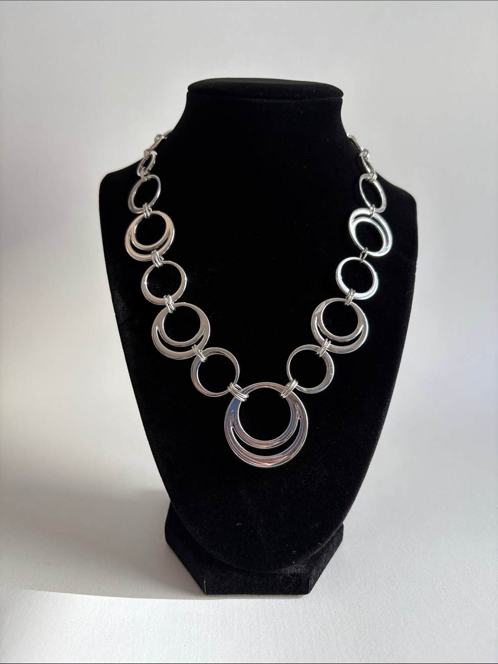 Nine West Silver Circular Link Statement Necklace Women Jewelry